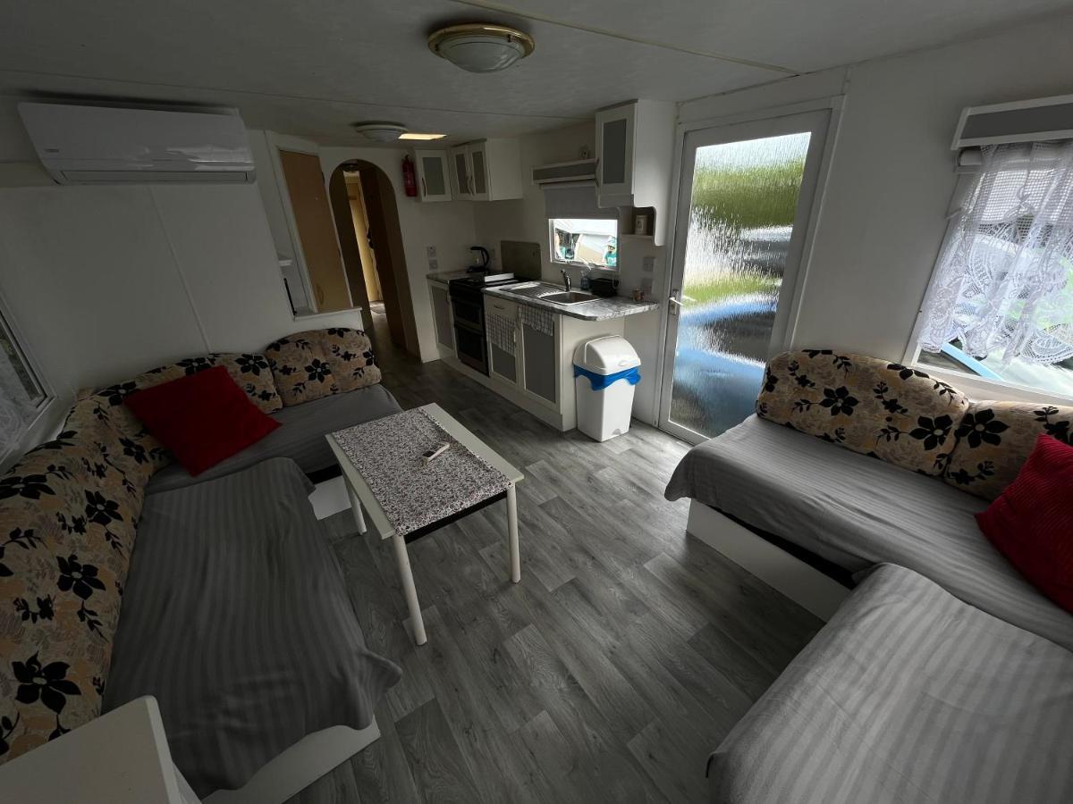 Autocamp Free Star - Mobilheimy Apartment Strachotin Exterior photo