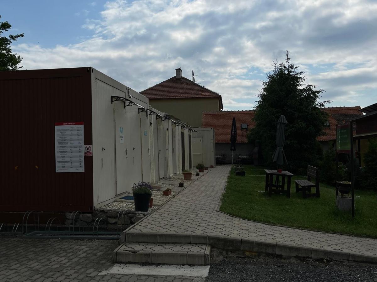 Autocamp Free Star - Mobilheimy Apartment Strachotin Exterior photo